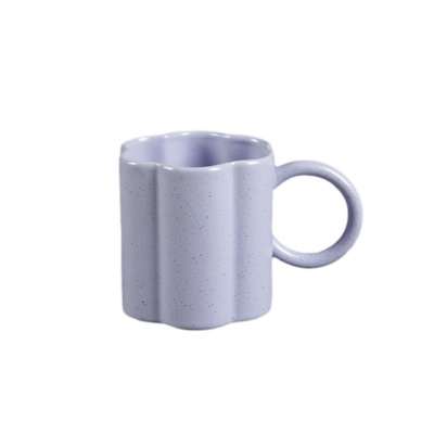 18 oz Speckled Lilac Flower Ceramic Mug 