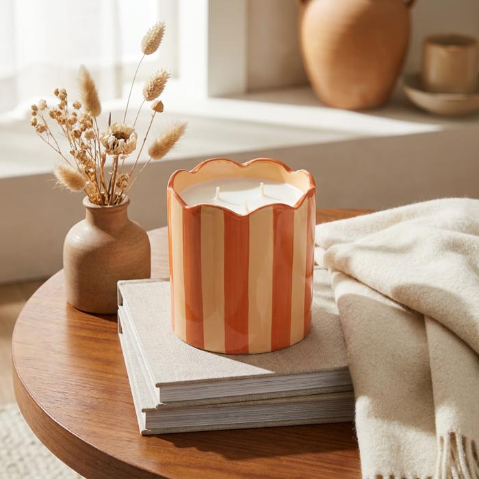 15 oz Orange Scallop Stripe Ceramic Candle – Fresh Peaches