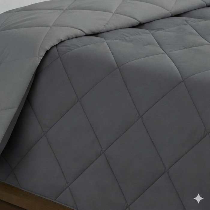 All-Season Lightweight Solid and Reversible Microfiber Comforter