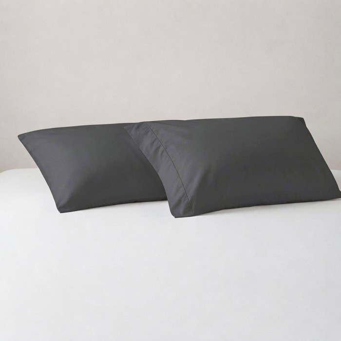 3-Piece Reversible Comforter Bedding Set with 2 Pillowcases, Lightweight Microfiber Construction, Soft Quilted Design for Year-Round Use, Available in Full/Queen & King/California King