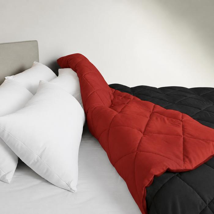All-Season Lightweight Solid and Reversible Microfiber Comforter