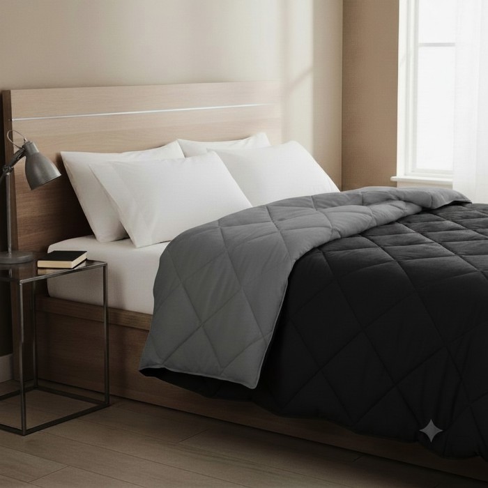 All-Season Lightweight Solid and Reversible Microfiber Comforter