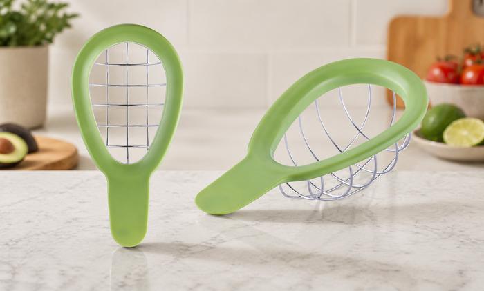 Stainless Steel Avocado Cuber Tool Wire Grid Dicer & Slicer for Perfect Even Cubes Ergonomic Kitchen Gadget for Salads & Guacamole