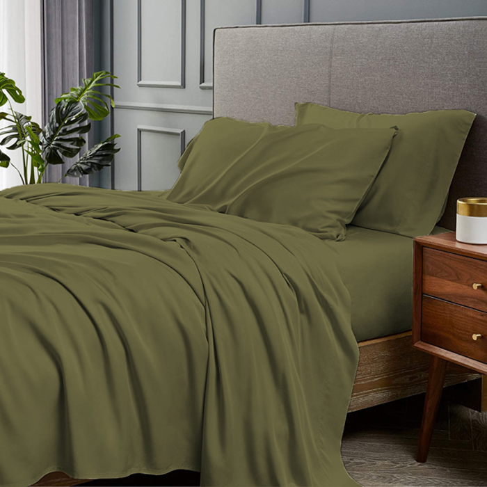 Ultra-Luxury 1800 Series Soft & Cooling Bamboo Blend Sheet Set
