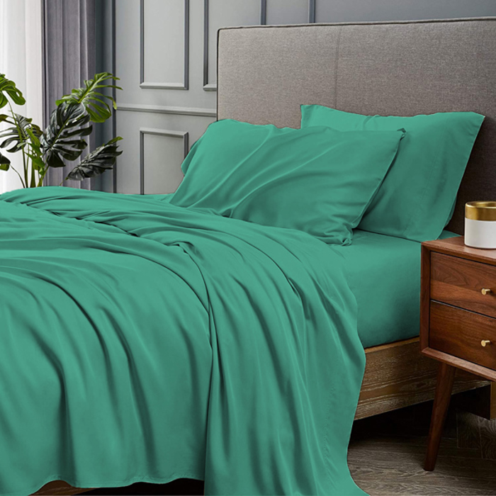 Ultra-Luxury 1800 Series Soft & Cooling Bamboo Blend Sheet Set