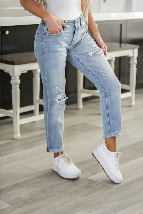 Mid Rise Boyfriend Jeans