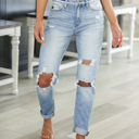  Canyon High Rise Mom Jeans