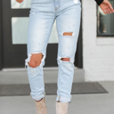  Ritta Light Wash Mom Jeans