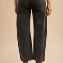  Annie Two Toned Barrel Jeans