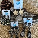  Gold and Black Star Seed Beaded Drop Earrings 