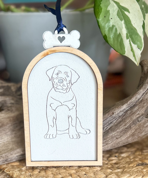 Personalized Dog Christmas Pet Name and Dog Breed Engraved Christmas Ornament 