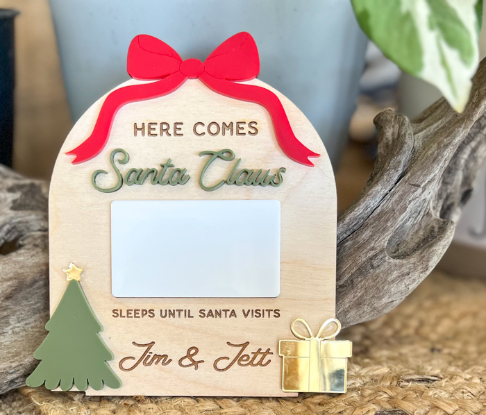 Personalized Christmas Countdown Sign | Dry Erase Santa Countdown | Christmas Magnet or Mini Shelf Sitter | Kids Advent Gift