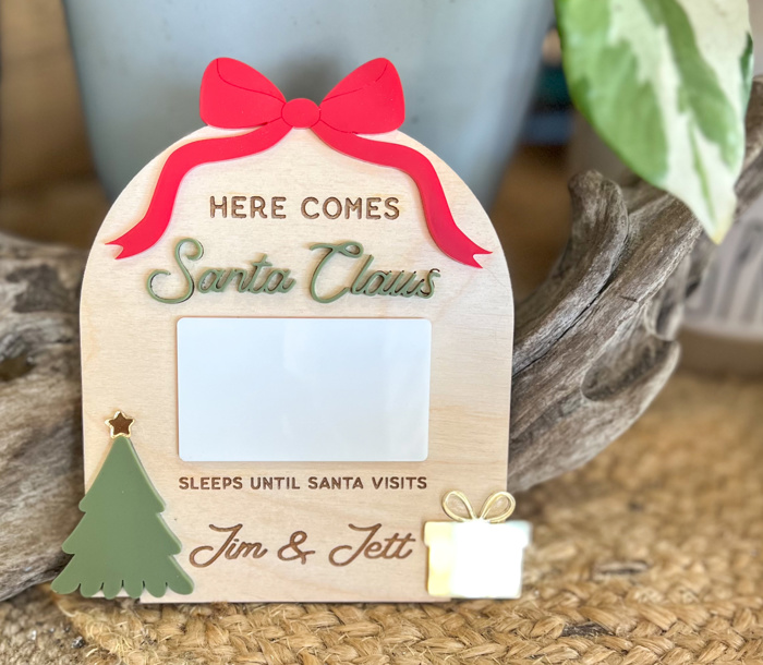 Personalized Christmas Countdown Sign | Dry Erase Santa Countdown | Christmas Magnet or Mini Shelf Sitter | Kids Advent Gift