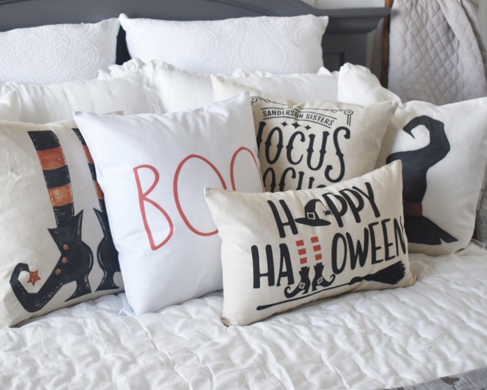 Happy Halloween Pillow Cover
