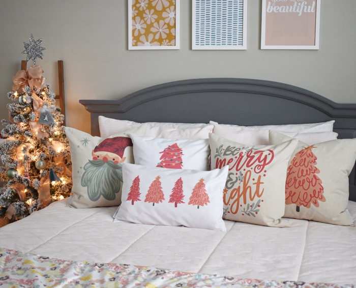 Christmas Pillow Cover, Vintage Santa, Pink Santa, Pink Tree Pillow, Christmas Pillows, Pink Christmas