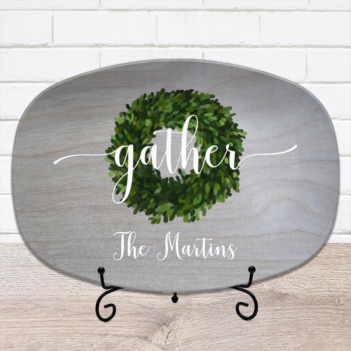 Personalized Family Platter – Custom Holiday Serving Tray, Boxwood Berry Design, Dishwasher Safe Kitchen Gift