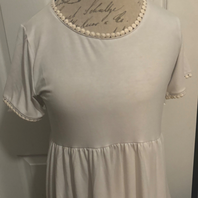 Zenana Empire Waist Peplum Tunic w Detail