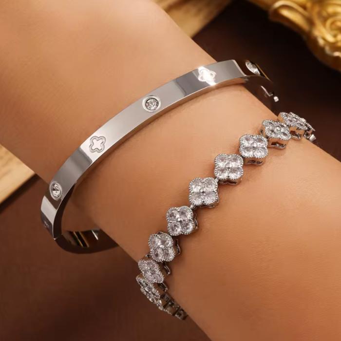 Clover Glam Set of 2 Bracelets
