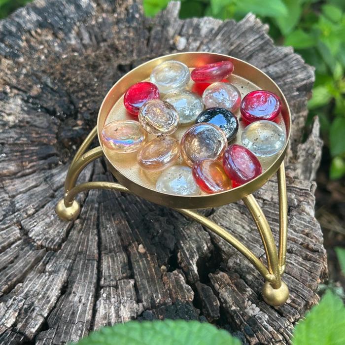 Brass Modern Bee and Butterfly Fountain for Flower Beds Bushes Potted Plants