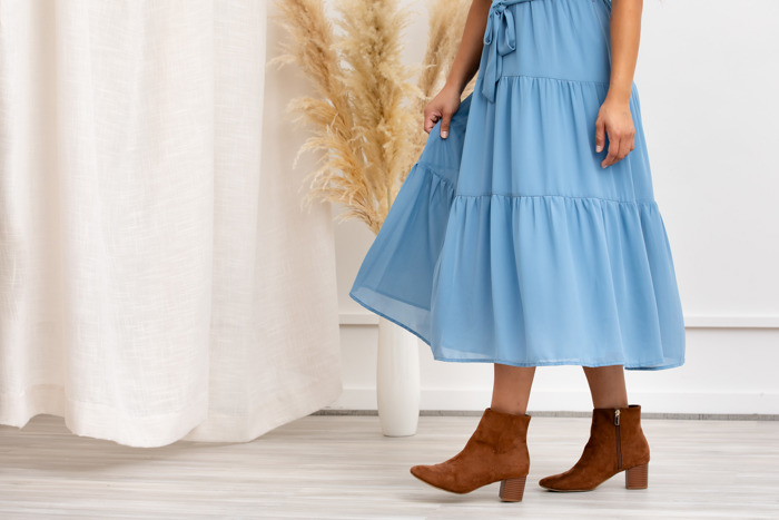 Amber Women Blue Midi Solid Dress