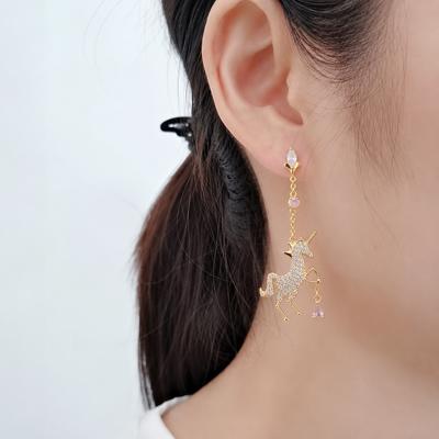 Sparkling Unicorn Dangle Earrings – Gold CZ Drop