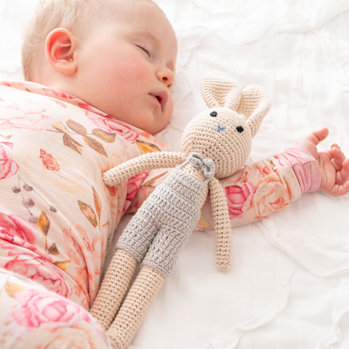 Crochet Bunny Doll, Crochet Animals, Crochet Doll, Crochet Stuffed Animal, Baby Gift for Girls, Baby Shower Gift, Baby Girl Gift