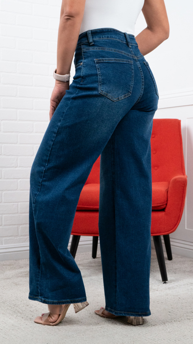 Lauren Classic High Waisted Comfy Jeans