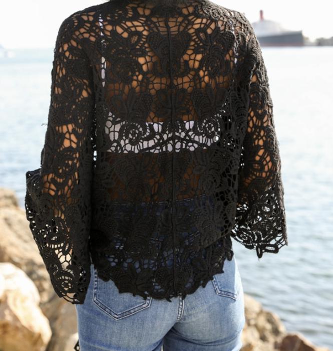 Layla Embroidered  Floral Kimono Wrap