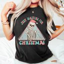  Just Waiting For Christmas Skeleton Retro Classic Graphic Artwork Comfort Colors Tee