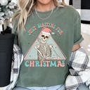 XXL Moss Dark Green Just Waiting For Christmas Skeleton Retro Classic Graphic Artwork Comfort Colors Tee