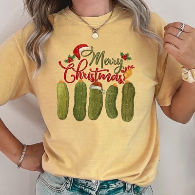 Merry Christmas Pickles Classic Retro Vintage Holiday Edition Comfort Colors Tee