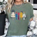 Large Moss Dark Green Noel Folk Art Christmas Snowflakes Nordic Winter Decor Inspired Vintage Style Warmth Comfort Colors Tee