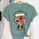 XXL Light Green Out Here Looking Like A Snack, Pumpkin Pie Thanksgiving Bougie Little Debbie Edition Comfort Colors Tee