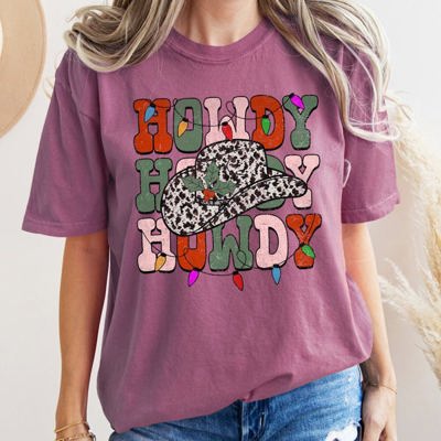 Howdy Christmas Leopard Print Cowboy Hat Retro Text Vintage Edition Comfort Colors Tee