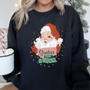 XXL Black Santa Is Coming To Town Retro Christmas Nostalgic Graphic Festive Holiday Cheer Vintage Style Sweatshirt