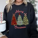 XXL Black Merry Christmas, Leopard Print and Plaid Trees Seasonal Holiday Design Sweatshirt
