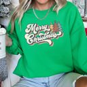 XXL Irish Bright Green Merry Christmas, Retro Trees Holiday Cheer Vintage Nordic Style Graphic Art Print Sweatshirt