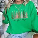 XXXL Irish Bright Green Merry And Bright Christmas Trees Festive Winter Forest Ornament Pattern With Lights Sweatshirt