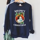 Medium Navy Premium Meowy Christmas Retro Cat Festive Feline Nostalgia Holiday Design Sweatshirt