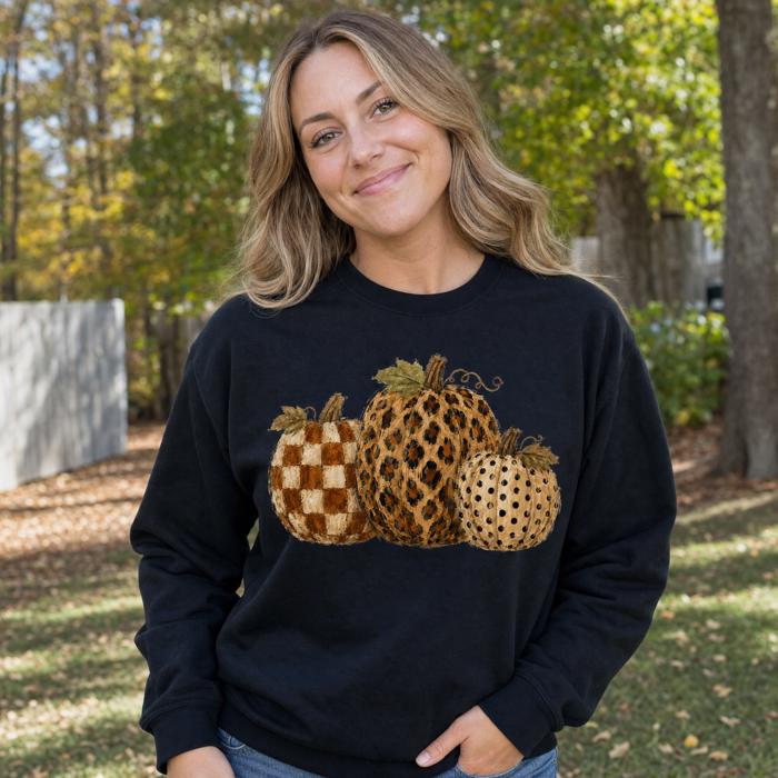 Leopard Polka Dot Pumpkins, Fall Harvest, Rustic Autumn, Farmhouse Style Sweatshirt