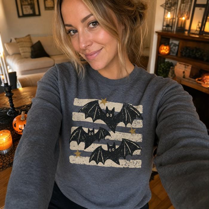 Distressed Bats, Spooky Stars, Halloween Aesthetic, Vintage Grunge Sweatshirt