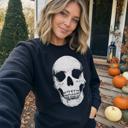  Vintage Skull, Spooky Halloween, Vintage Macabre Sweatshirt