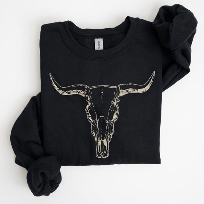 Long Horn, Cow Skull, Rodeo, Cowboy Western Heritage Rustic Vintage Inspired Sweatshirt