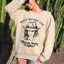 XXL Sand Whose Bed Have Your Boots Been Under In Country Music Lyrics Western Style Sweatshirt