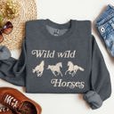 XXL Dark Gray Heather Wild Wild Horses, Country, Western Rodeo Spirit And Prairie Sunset Art Sweatshirt