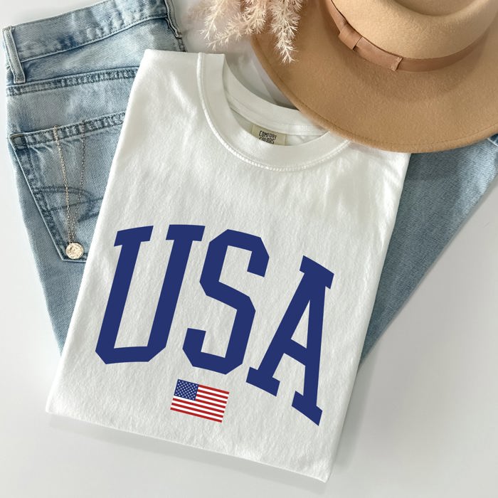 USA Flag Patriotic Emblem Celebrating Independence Day USA Pride Comfort Colors Tee