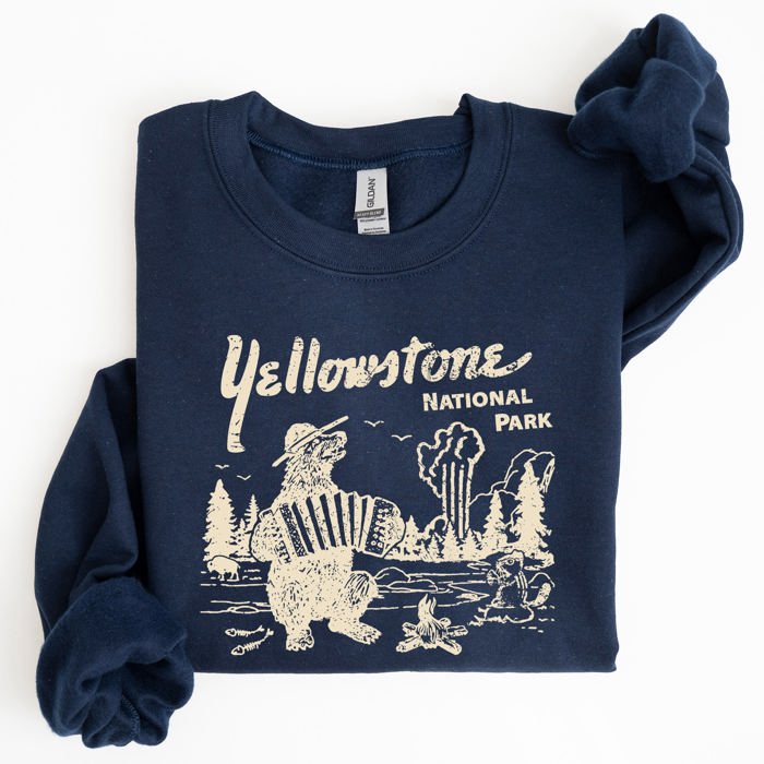 Retro Yellowstone National Park Bear Chipmunk Nature Landscape Illustration Sweatshirt