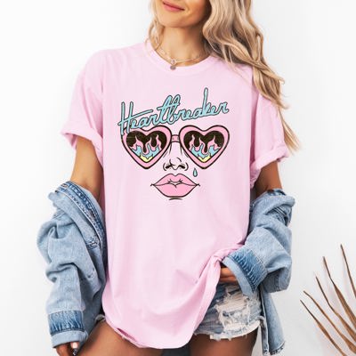 Heartbreaker Retro Concert Festival Lover Vintage Western Dreamer Story Comfort Colors Tee