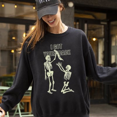 I Got Your Back Skeleton Retro Aesthetic Vintage Skull Graphic Premium Cozy Sweatshirt