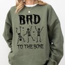 Small Military Green Bad To The Bone Skeleton Vintage Retro Graphic Design Statement Rockabilly Gothic Style Sweatshirt
